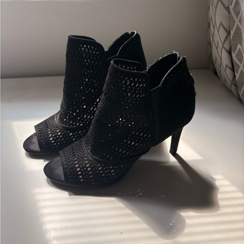 Unisa Black Heeled Boots with Perforated Design